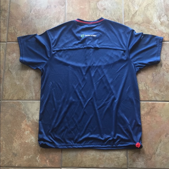 MLB Twins T-shirt. Galaxy s IV case with purchase - Picture 4 of 5